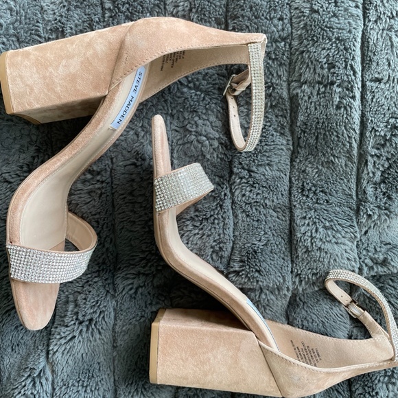 Steve Madden Nude Block Heel Size 8 - Picture 1 of 5